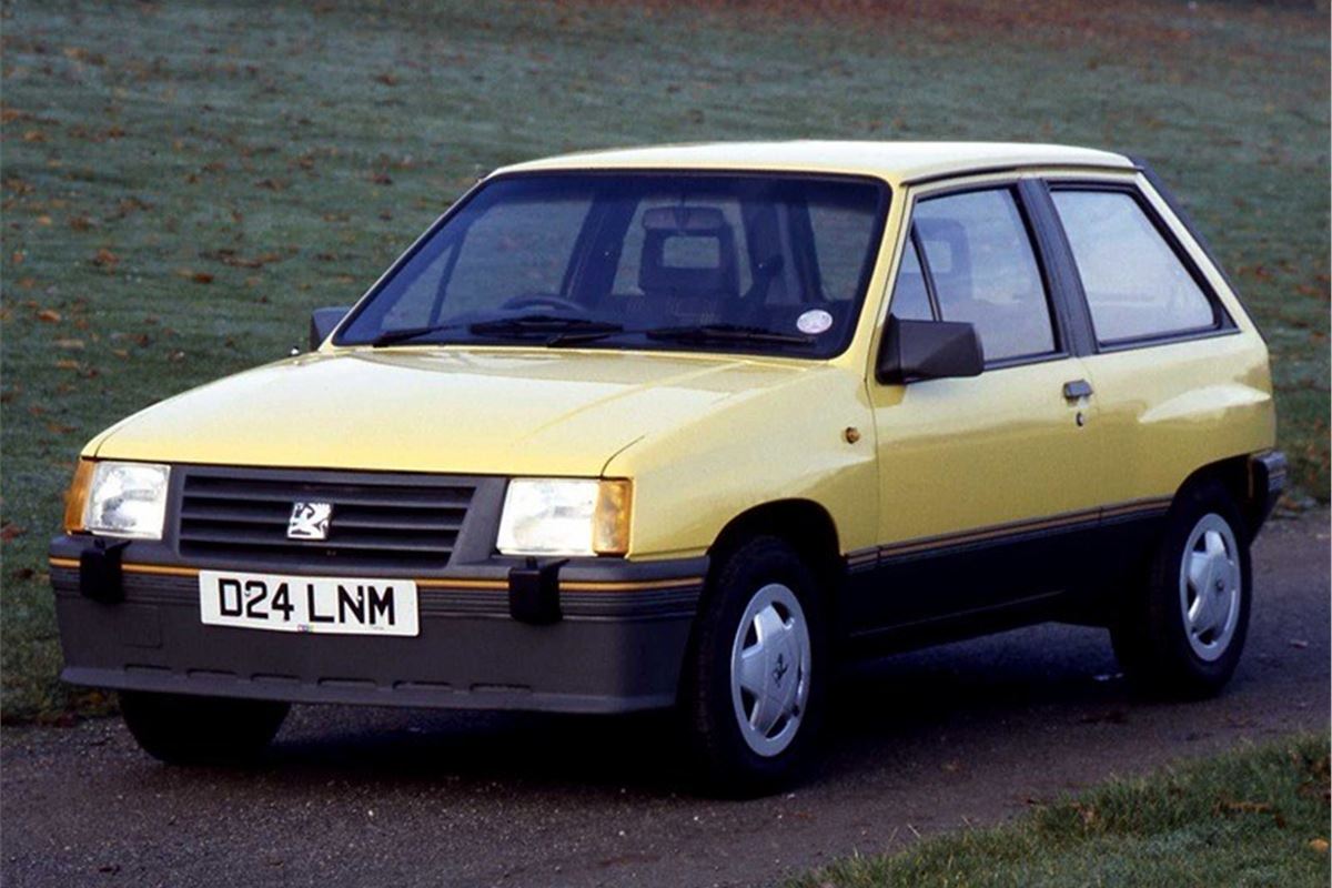 Vauxhall Nova - Classic Car Review | Honest John