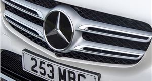 Mercedes-Benz recalls 400,000 cars over airbag fault