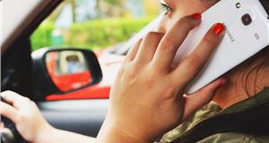Just a third of drivers aware of mobile phone laws