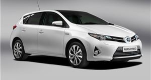 Paris Motor Show 2012: Toyota reveals Auris prices