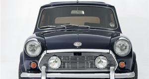 Music Business Mini to Star in Barons Christmas Classic Auction