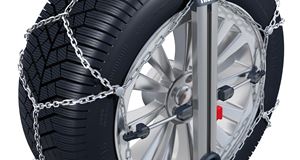 Thule Easy Fit Snow Chains Take Less Than 12 Seconds to Fit
