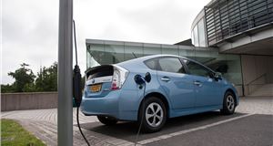 Government to invest £9m in low-emission car infrastructure