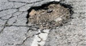 UK thaw reveals 2010 &ldquo;Pothole Season&rdquo;