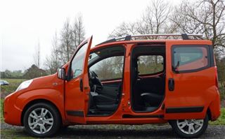 FIAT QUBO 1.3 Multijet Dualogic 2009 Road Test | Road Tests | Honest John