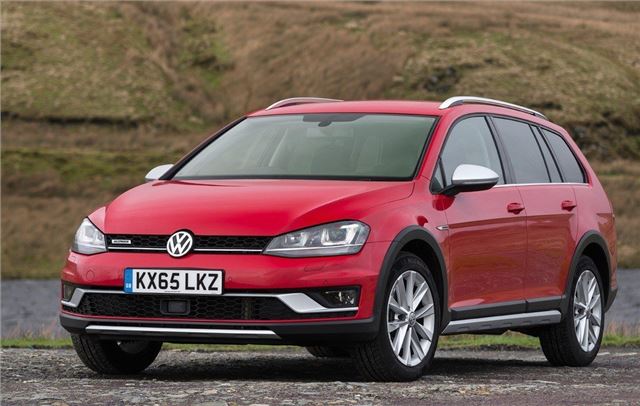 Volkswagen--Golf--Alltrack--(2).jpg