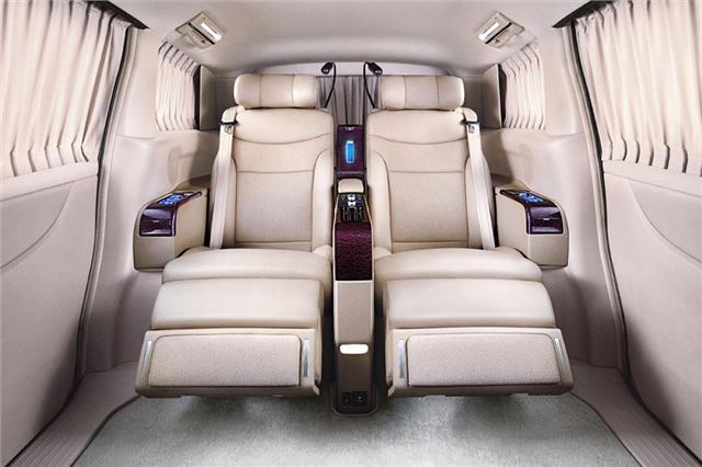 Mercedes Benz Minivan >> Luxgen Luxgen7 CEO 2010 - Car Review | Honest John Mercedes Benz Minivan >> Luxgen Luxgen7 CEO 2010 - Car Review | Honest John