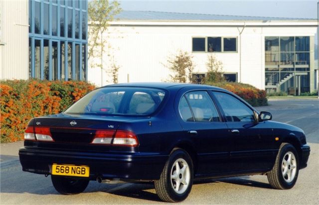 Nissan Maxima QX 1994 - Car Review | Honest John