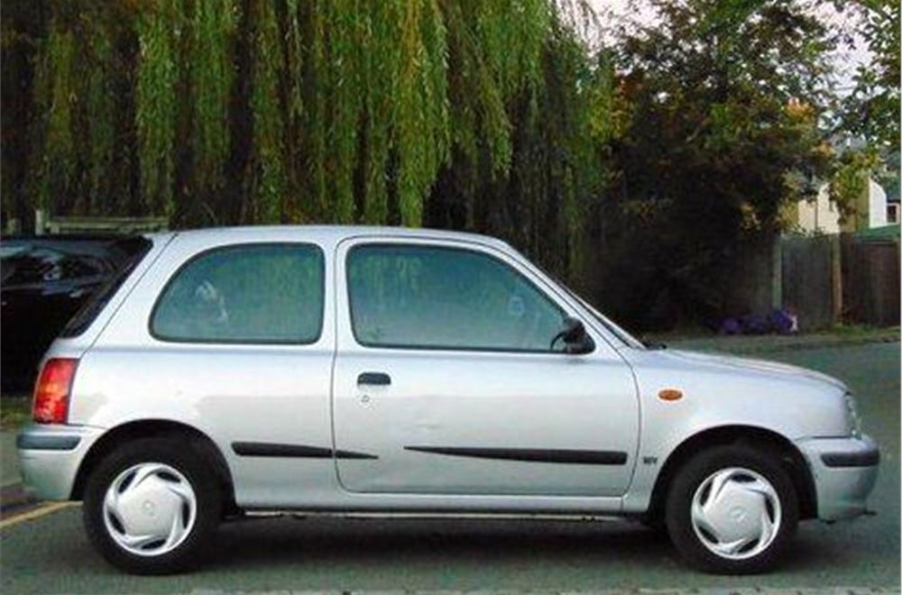 nissan micra twister 2002