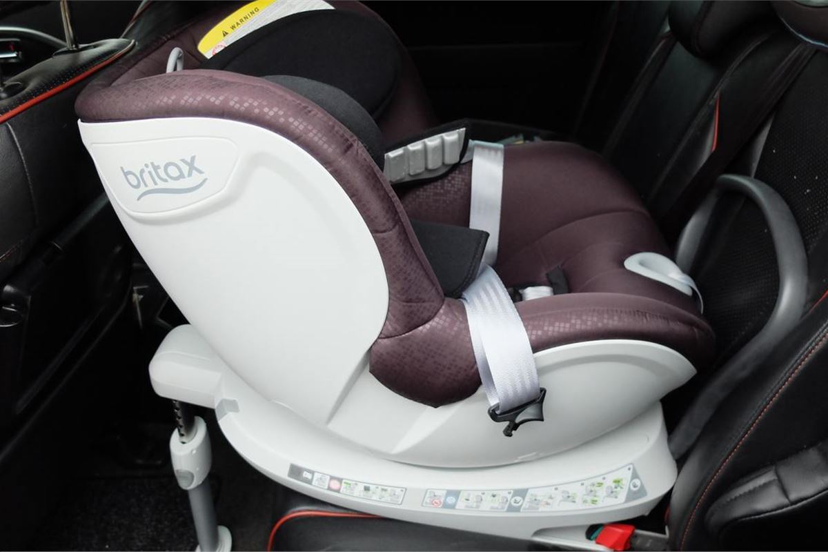 Review: Britax Dualfix car seat, Product Reviews