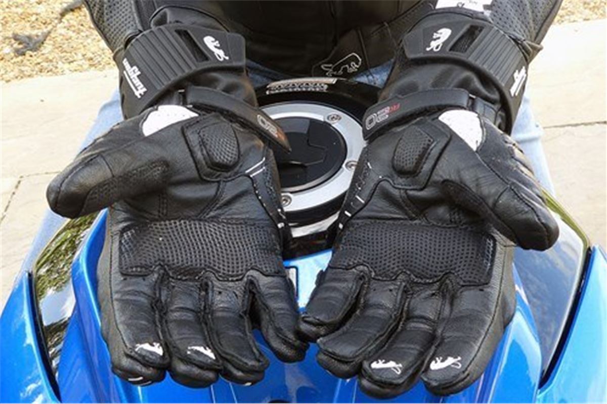 Top 10: Motorcycle gloves for small hands | Honest John Kit | Honest John