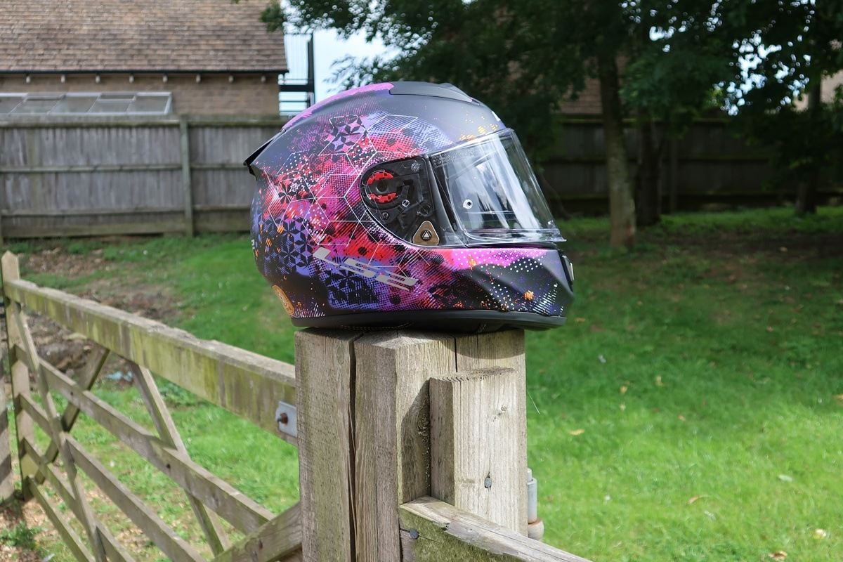 Ls2 vector hot sale evo helmet