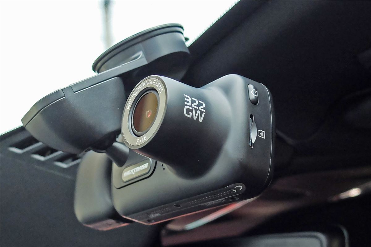Customer Reviews: Nextbase 322GW Dash Cam HD dash cam with GPS