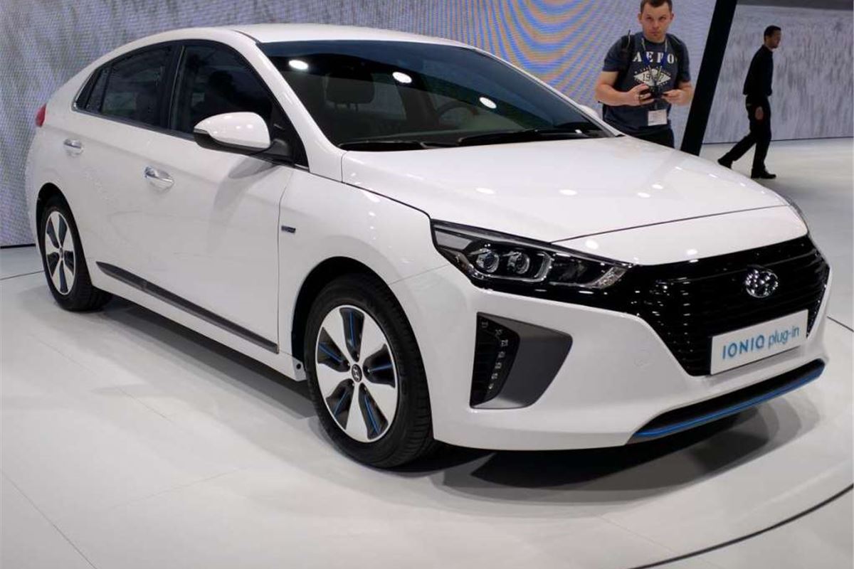 Hyundai Ioniq makes international debut | Motoring News | Honest John