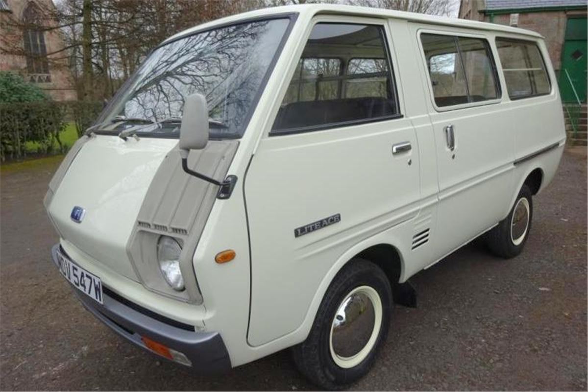 Toyota lite ace van