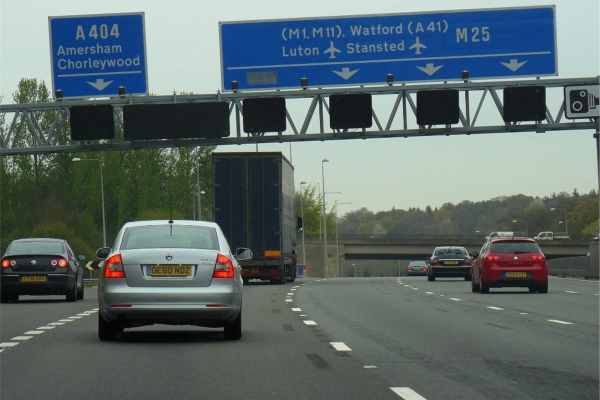 Learner drivers to get motorway lessons from 2018 | Motoring News ...