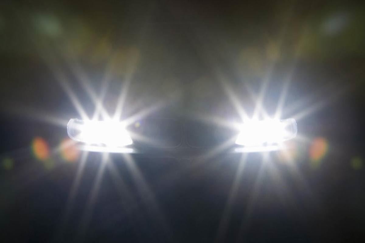 Modern headlight brightness causing safety dangers Motoring News Honest John