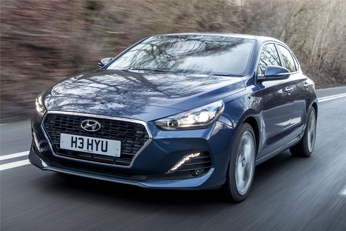 Review Hyundai I30 Fastback 18 Honest John