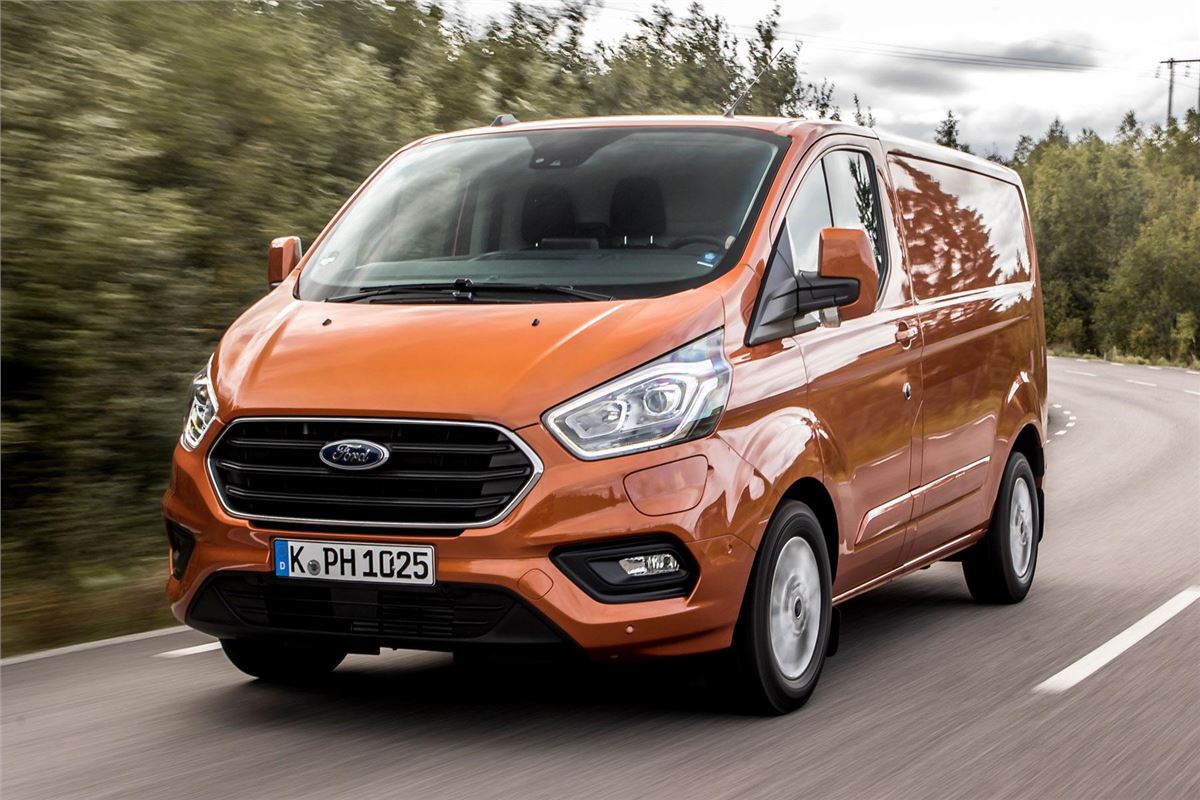 Review: Ford Transit Custom Plug-In 