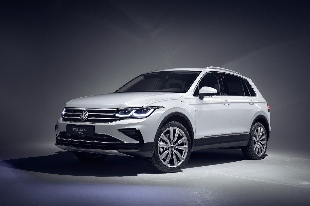 new volkswagen tiguan offers hybrid tech and r model for