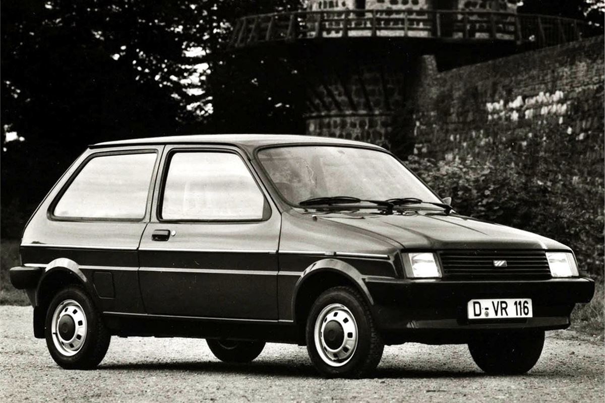 How the Classic Mini Survived the Launch of the Austin Metro 