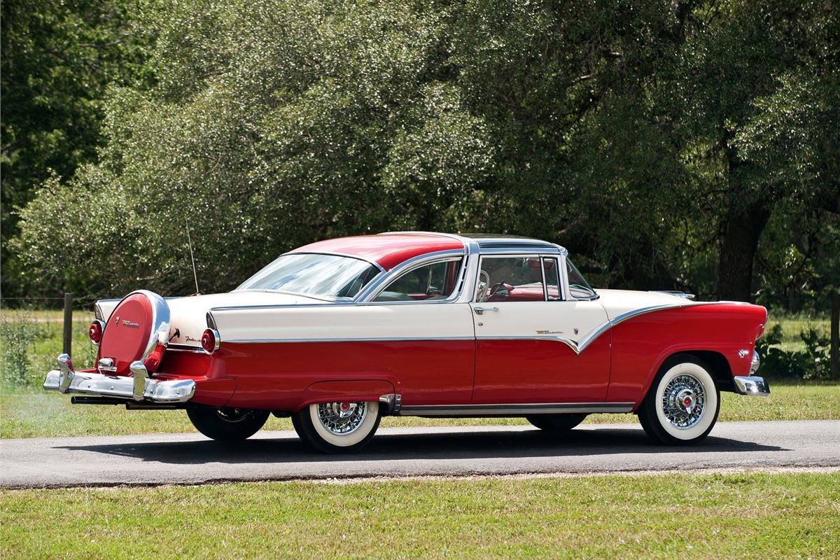 Ford Fairlane Skyliner Classic Car Review Honest John