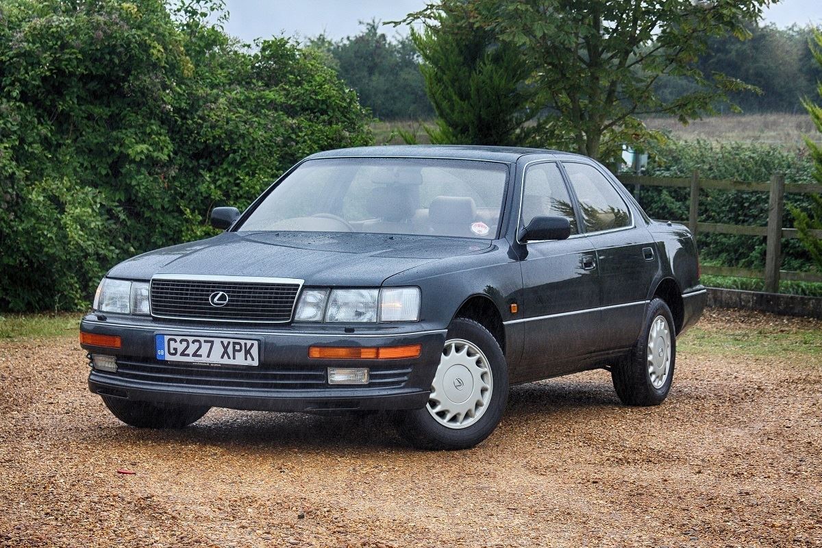 Lexus LS400 (XF10) Classic Car Review Honest John