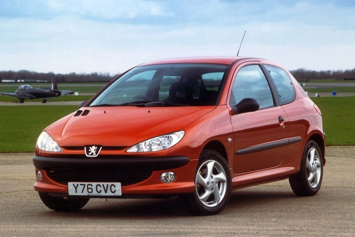 The Mot Files: Bottom 10 Cars From The 1990s 