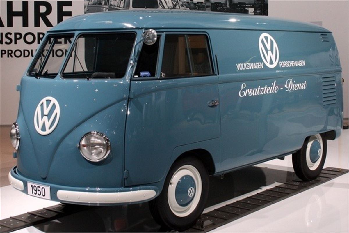 Techno Classica 2015: Volkswagen celebrates 65 years of the Transporter ...