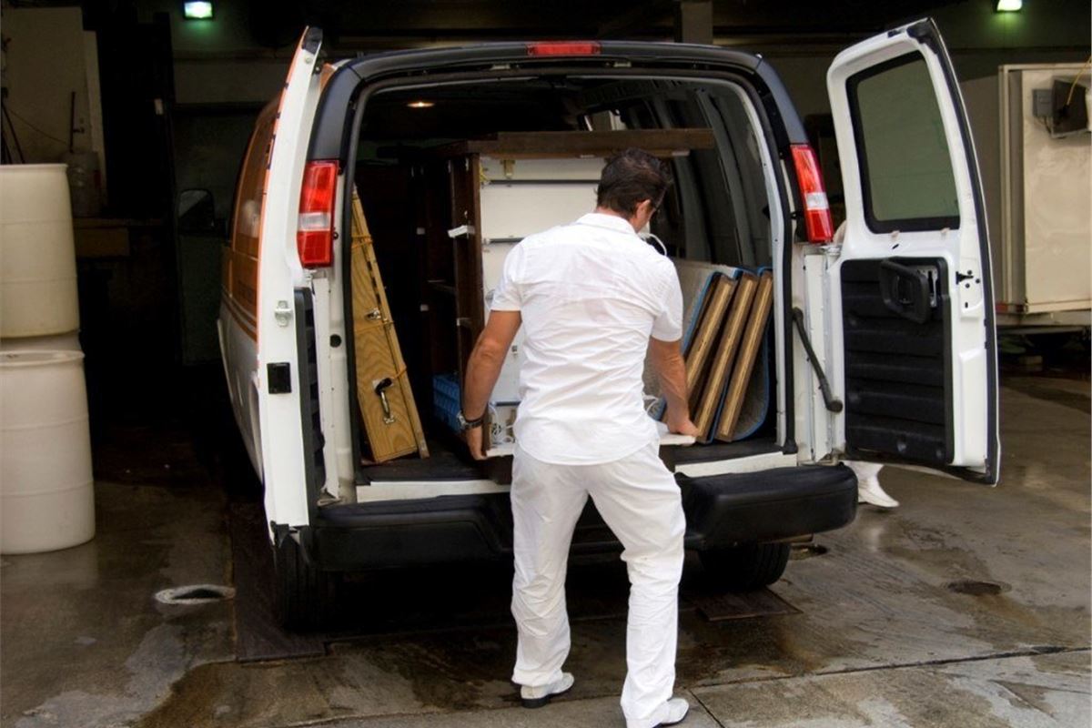 Half of van drivers are unaware of overloading risks Honest John