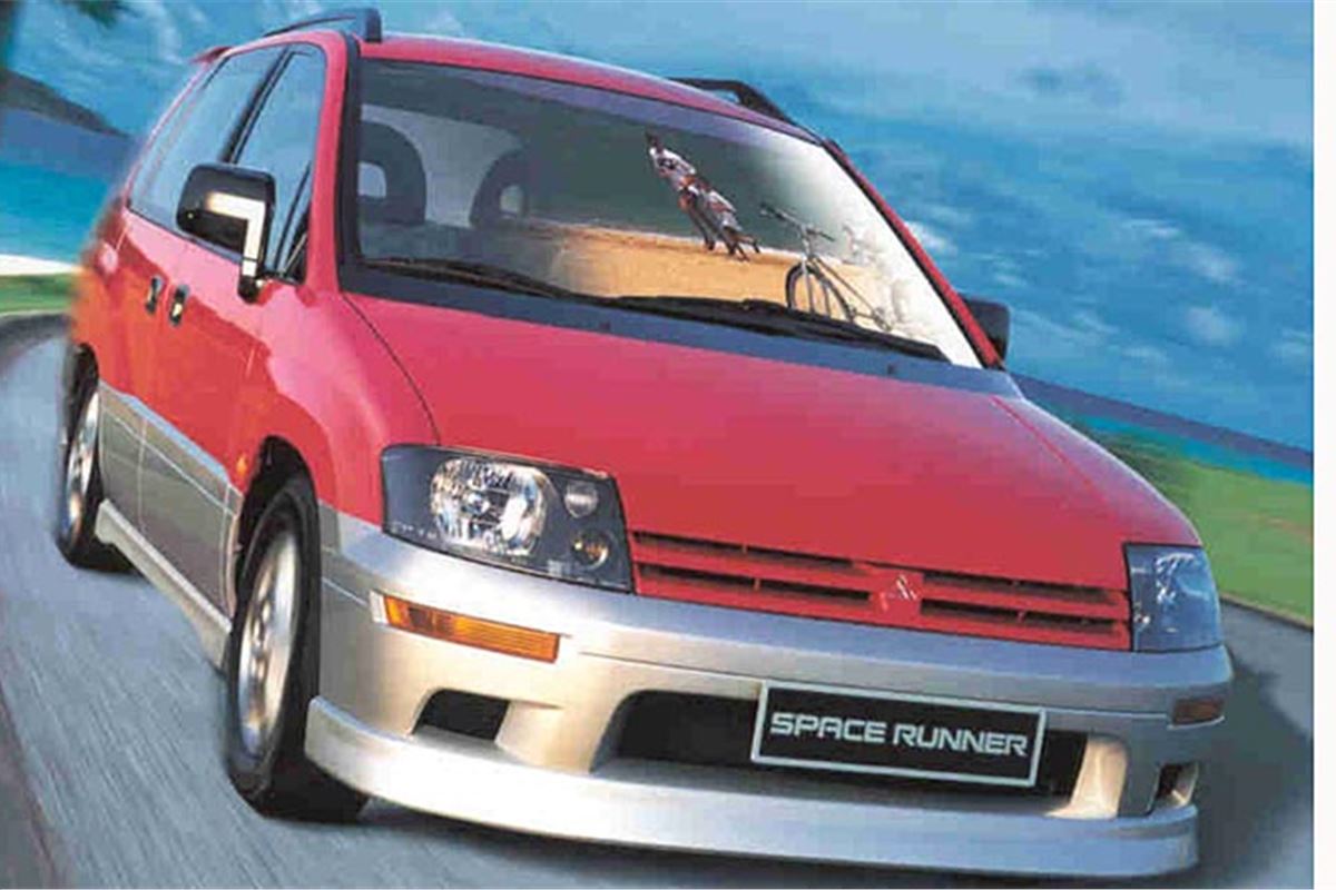 Mitsubishi Space Runner (1999–2005)