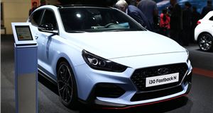 Paris Motor Show 2018: Hyundai uncovers i30 Fastback N