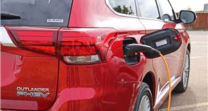 Car manufacturers call on Government to boost plug-in hybrid sales