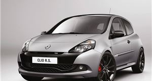 Renault introduces Clio Renaultsport Raider