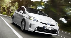 Toyota facelifts Prius for 2012