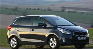 Top Kia Carens now available with touchscreen sat nav