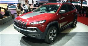 New Jeep Cherokee makes European debut