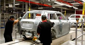 UK makes £47,000 a minute from car exports
