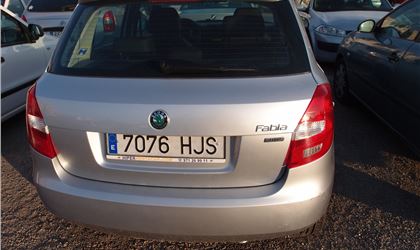 Škoda Kamiq 1.0 Petrol Elegance AT – Hertz Lease