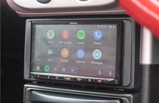 Review: Kenwood DMX8020DABS Car Stereo with Apple CarPlay and Android Auto, Product Reviews