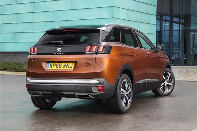 Review Peugeot 3008 17 Honest John