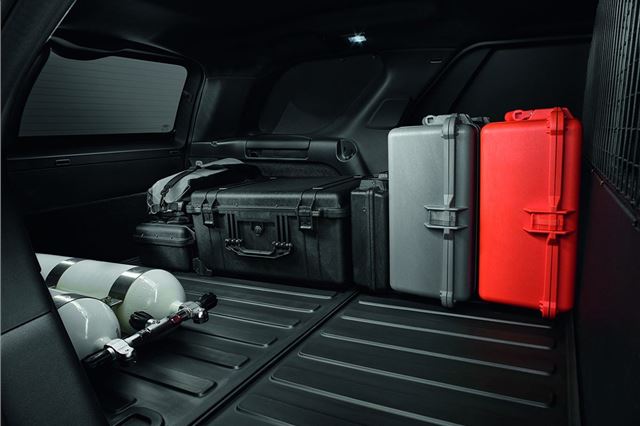 discovery commercial lease deals