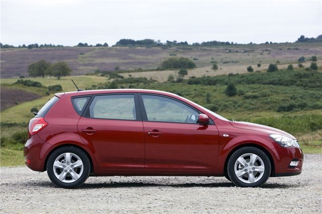 Review Kia Cee D 2010 2012 Honest John