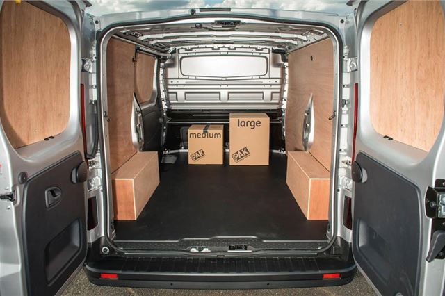 Review: Renault Trafic (2014) | Honest John