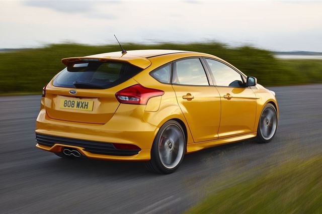 Review Ford Focus St 15 18 Honest John