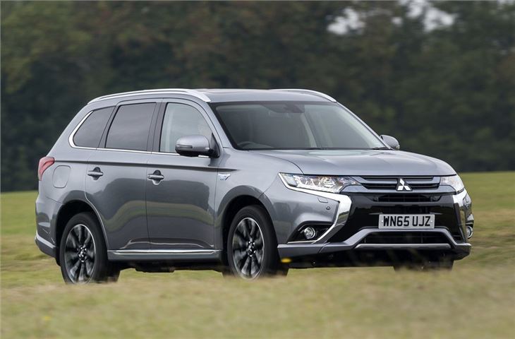 The Motoring World: WHAT VAN ? - The Mitsubishi Outlander PHEV 4Work ...