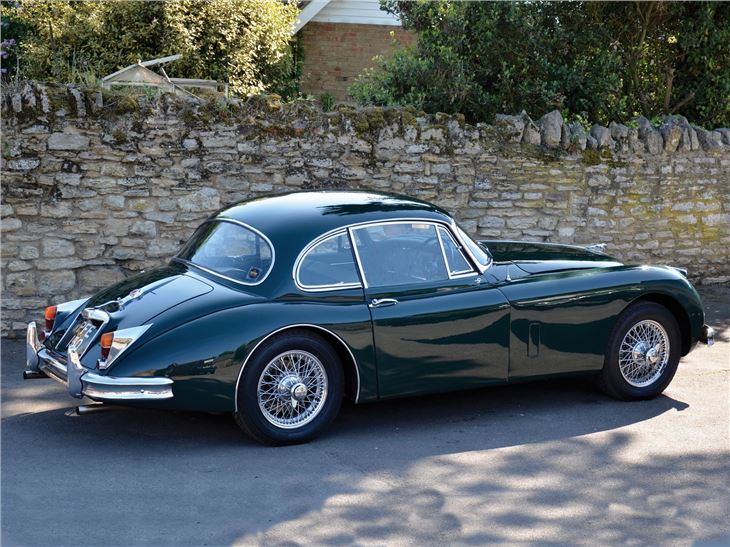 Jaguar XK150 - Classic Car Review | Honest John