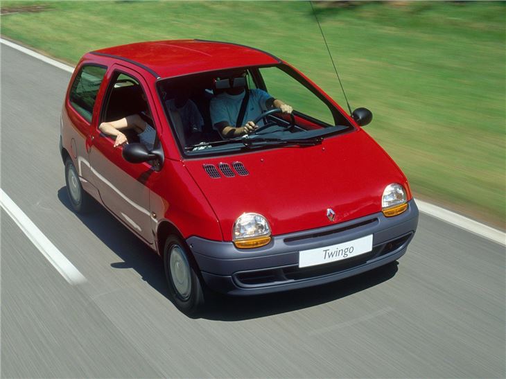 Renault Twingo Old Model The Classic Compact Car Review That Will Make You Nostalgic - u9dwo9d