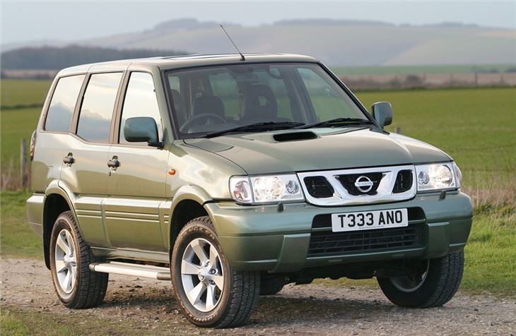 Nissan~Terrano~(1)