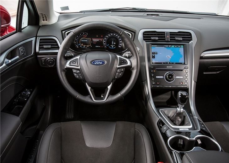 mondeo ford interior tdci sedan road 150ps test engine